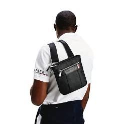 Tommy Hilfiger Petit sac porte travers Elevated*Homme Petites Sacoches Homme