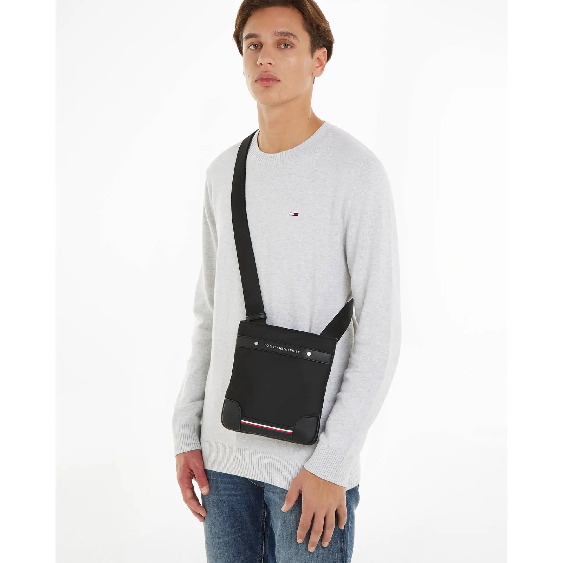 Tommy Hilfiger Petite sacoche plate Central*Homme Sacoches Homme