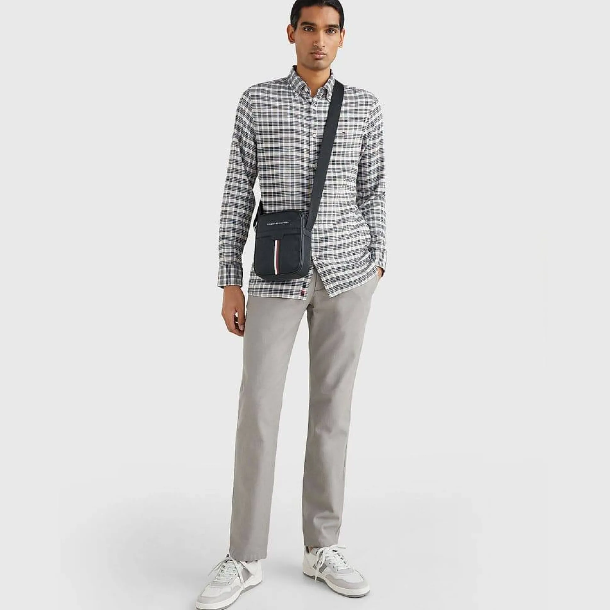 Tommy Hilfiger Petite sacoche reporter Downtown*Homme Petites Sacoches Homme
