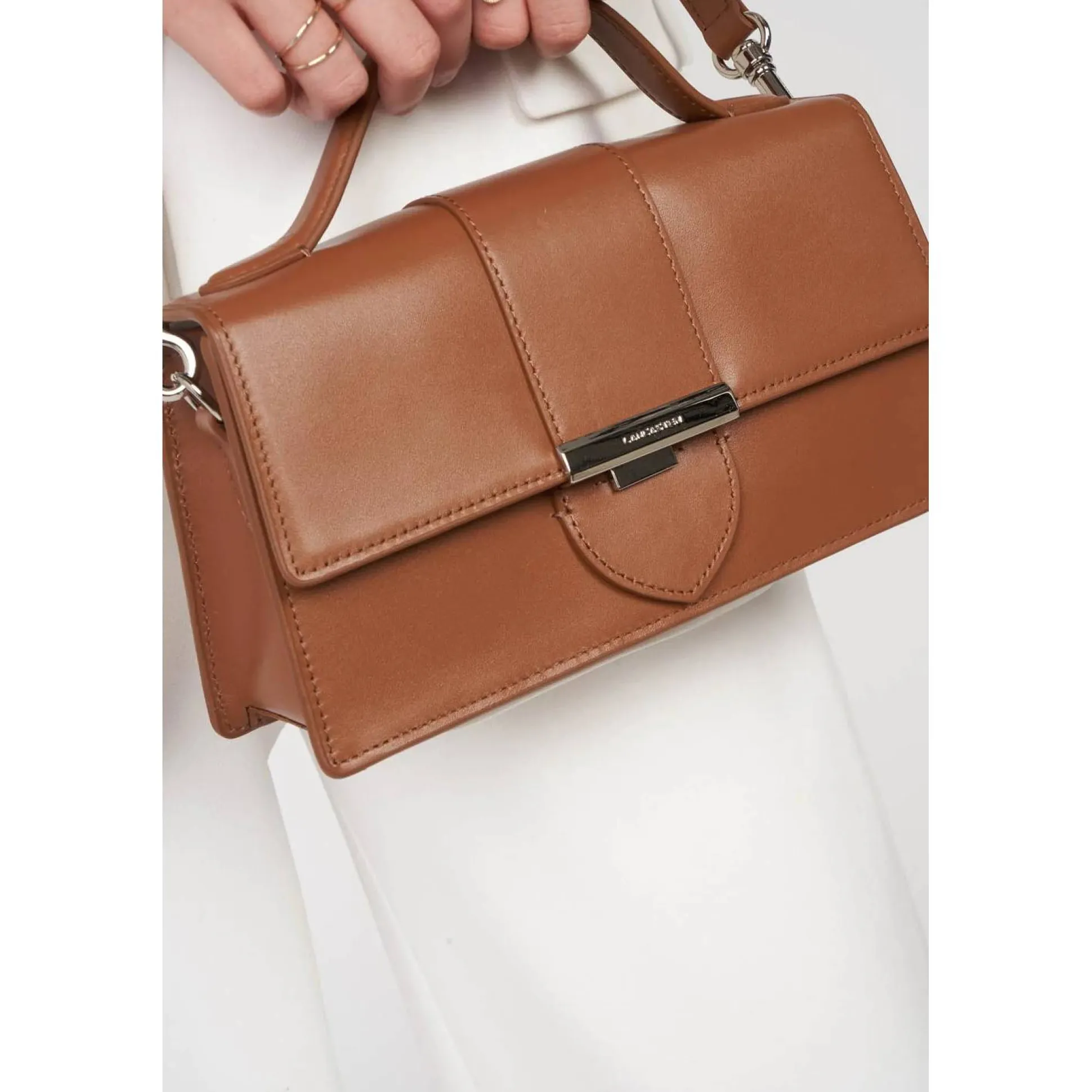 Lancaster Sac baguette a rabat fermoir Paris Ily*Femme Sacs Bandoulière