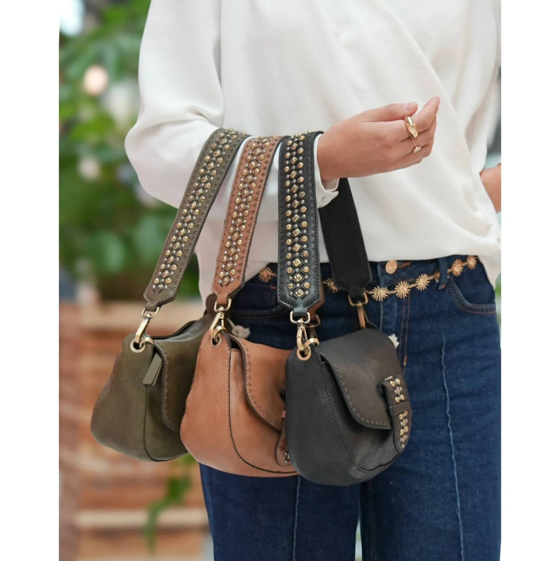 Biba Sac bandouliere a rabat Cody en cuir cloute*Femme Sacs Bandoulière