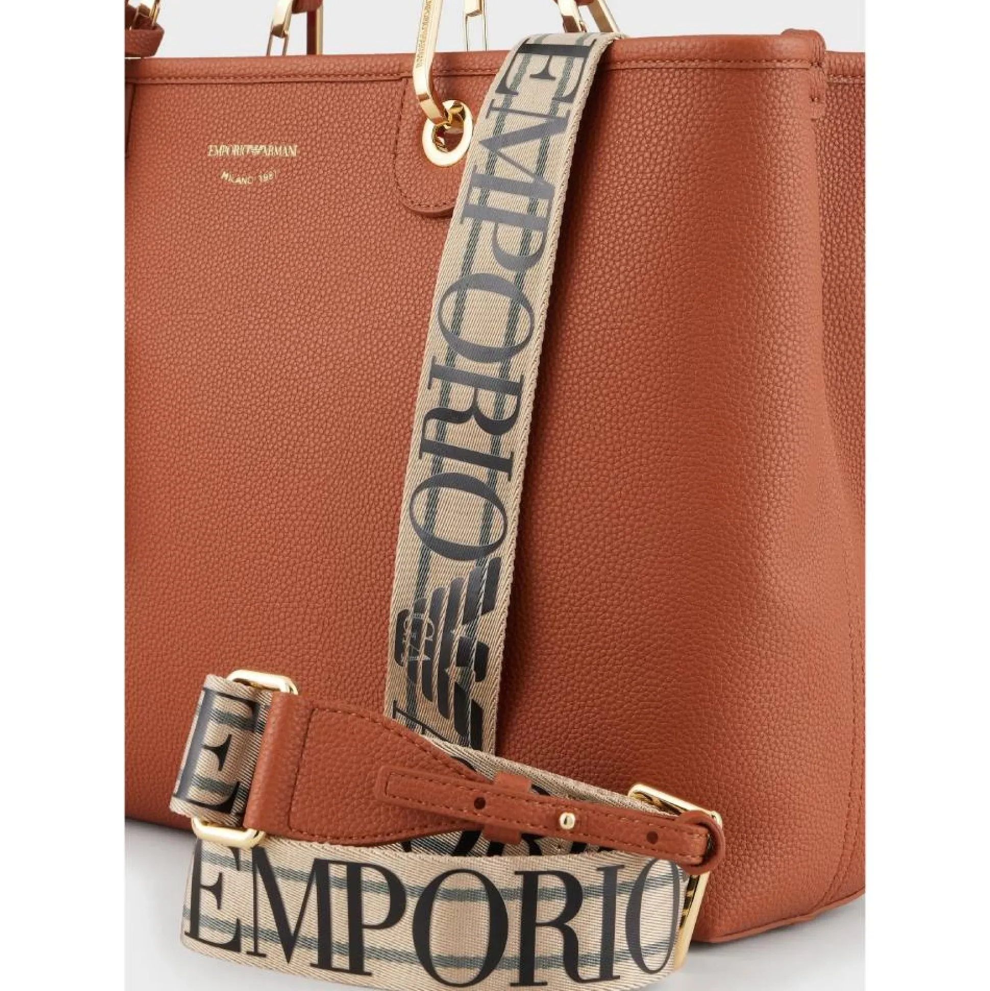 Emporio Armani Sac cabas moyen MyEA Bag bijouterie doree*Femme Sacs À Main