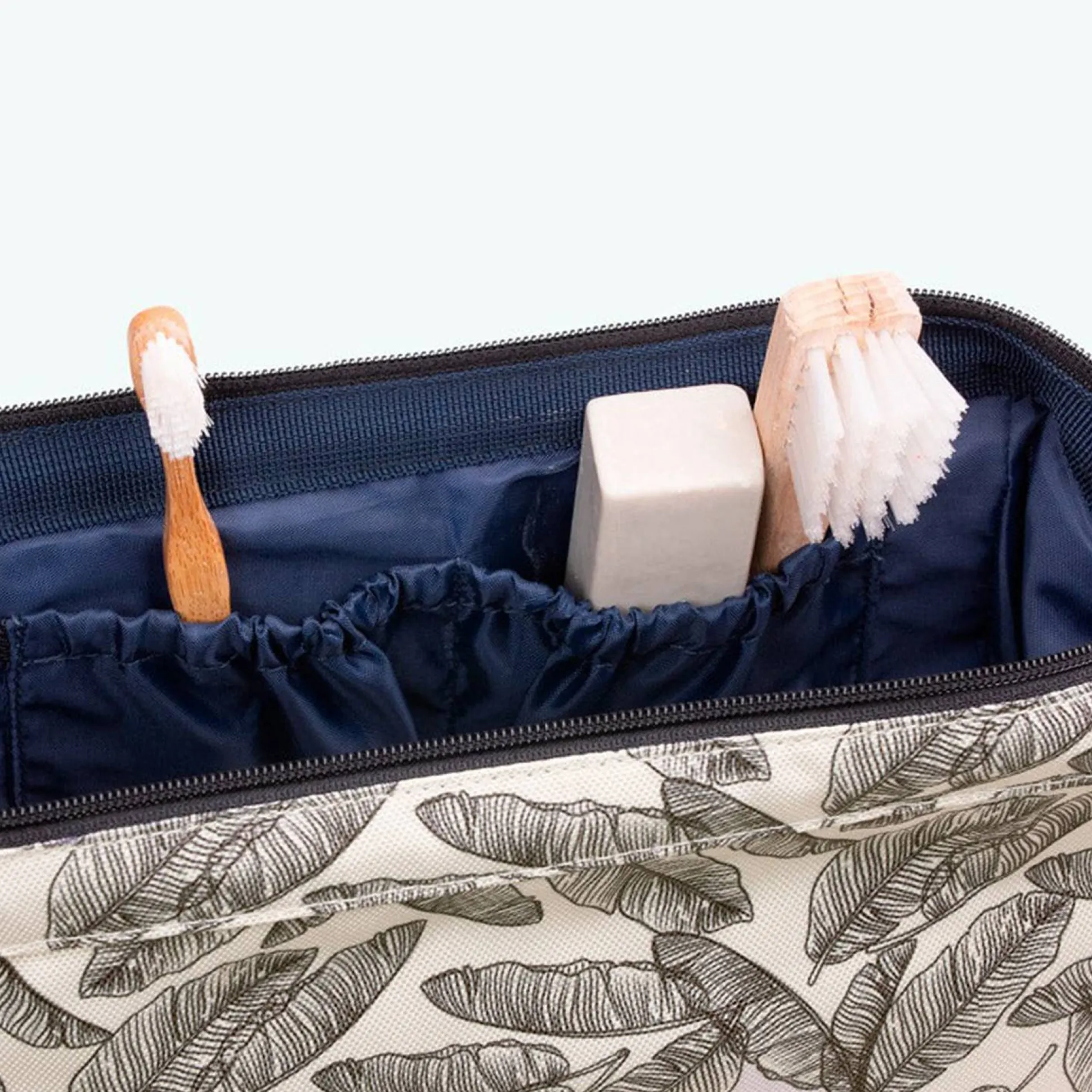 Cabaia Trousse de toilette Travel Kit* Trousses De Toilette