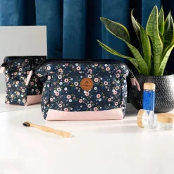 Cabaia Trousse de toilette Travel Kit* Trousses De Toilette