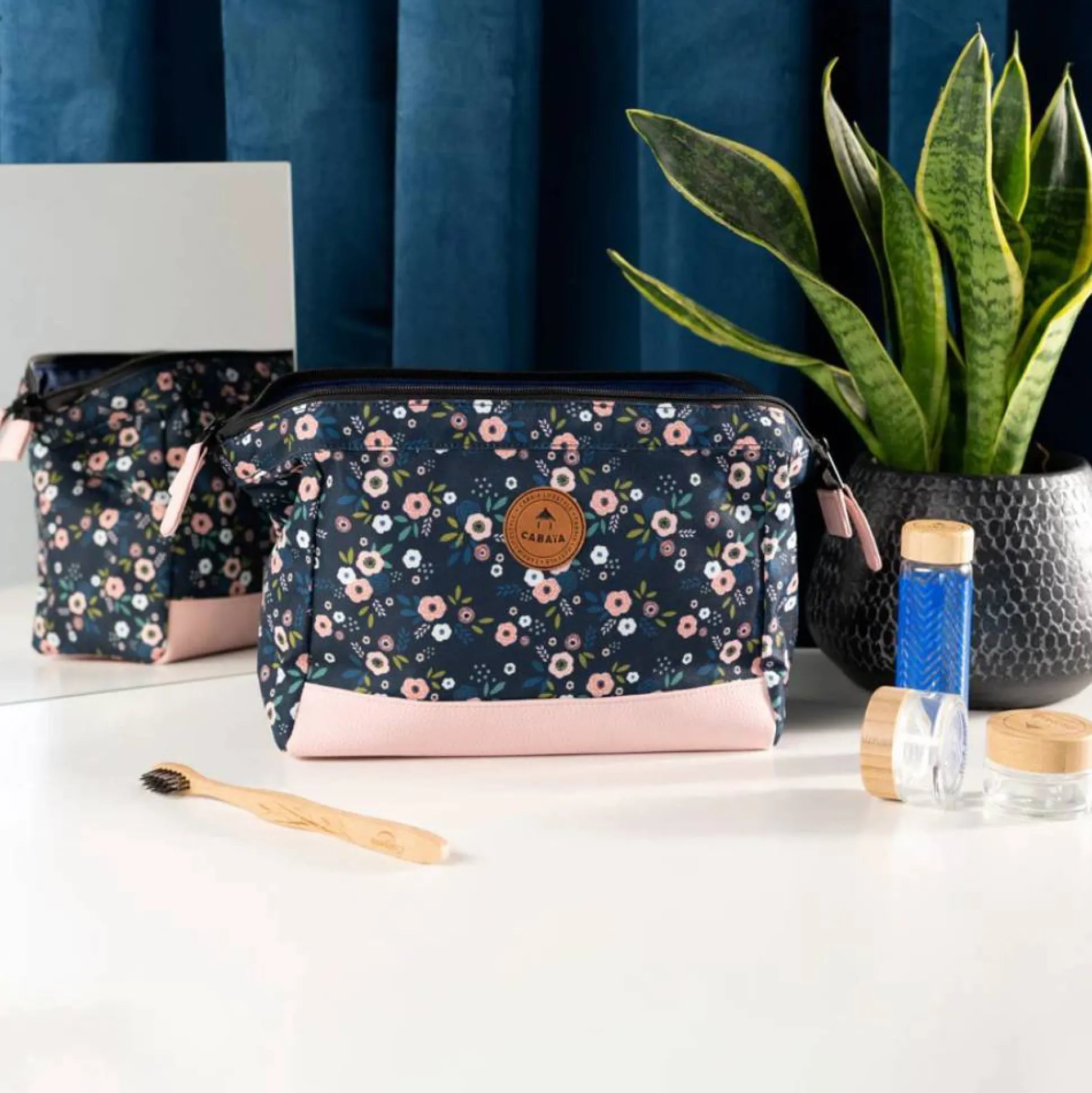 Cabaia Trousse de toilette Travel Kit* Trousses De Toilette
